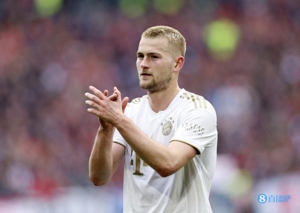 De Ligt: Tôi đã học được rất nhiều điều dưới thời Sarri và Immobile là một tiền đạo rất mạnh