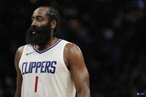 Harden nói về trận đối đầu với Bucks ngày mai: Mục tiêu của tôi là thi đấu